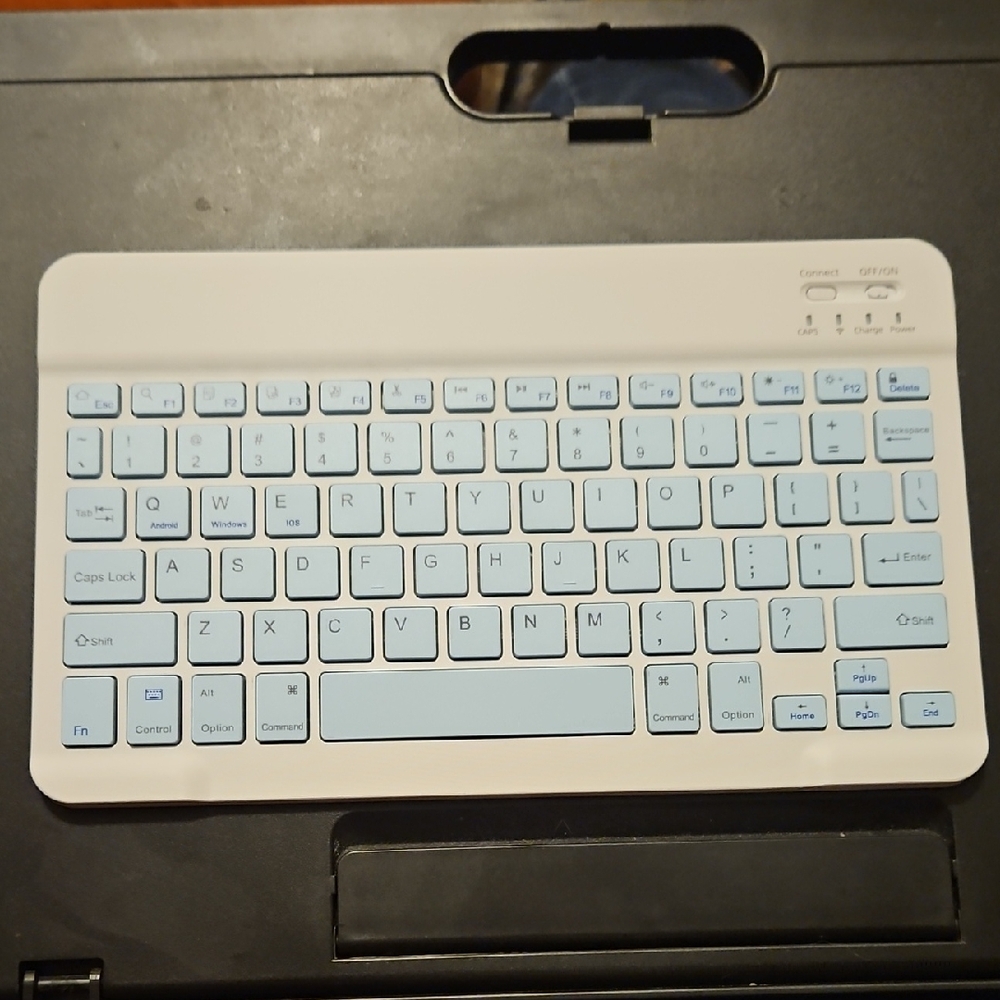 Bluetooth Tablet Keyboard